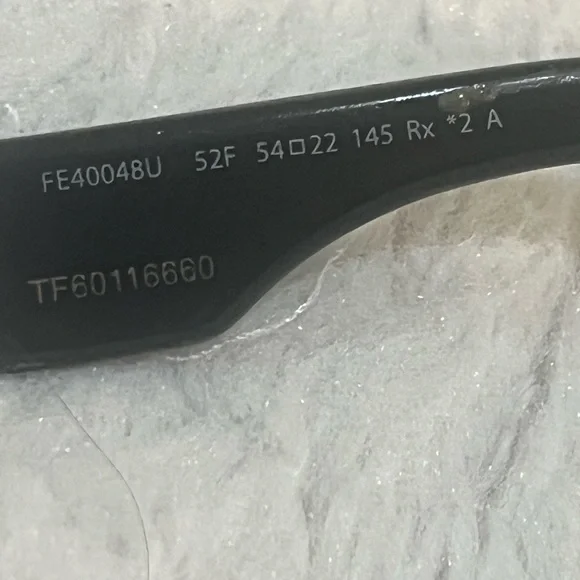 FENDI O'LOCK 40048 Tortoise Oversized Fashion FF Lock Logo Sunglasses FE40048U - Picture 6 of 7